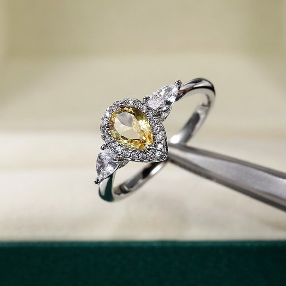 🔥925 Silver Yellow Water Drop Romantic Crystal Diamond Ring for Women, K778 - Picture 10 of 10